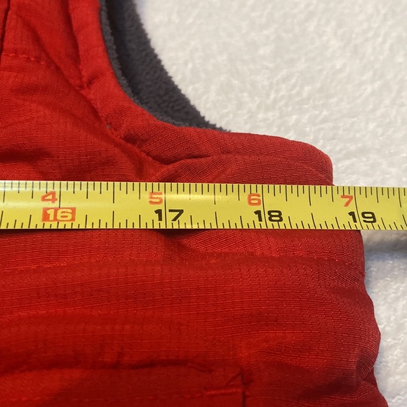WOOLRICH Boys Size M Red Vest - Picture 5 of 7